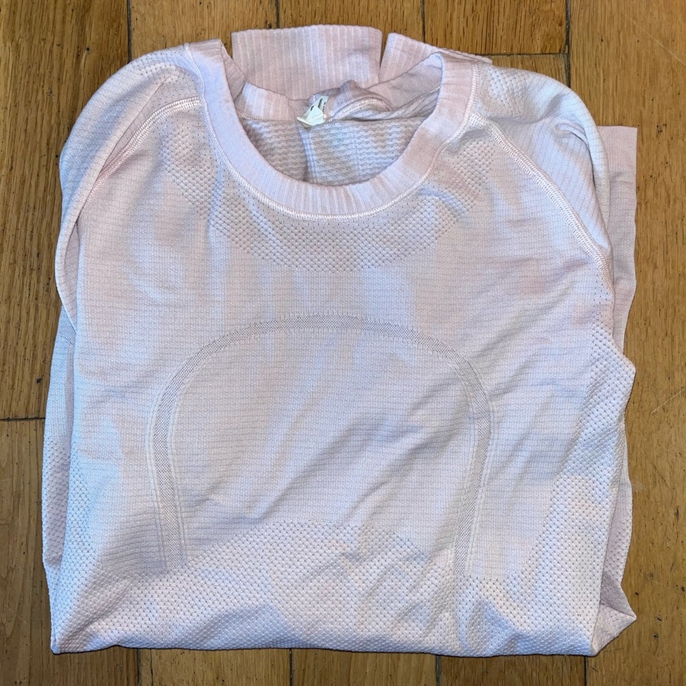 long sleeve swifty tech